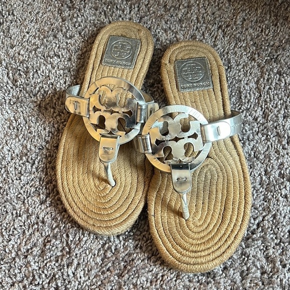 Tory Birch silver espadrille Miller sandals - Picture 2 of 16